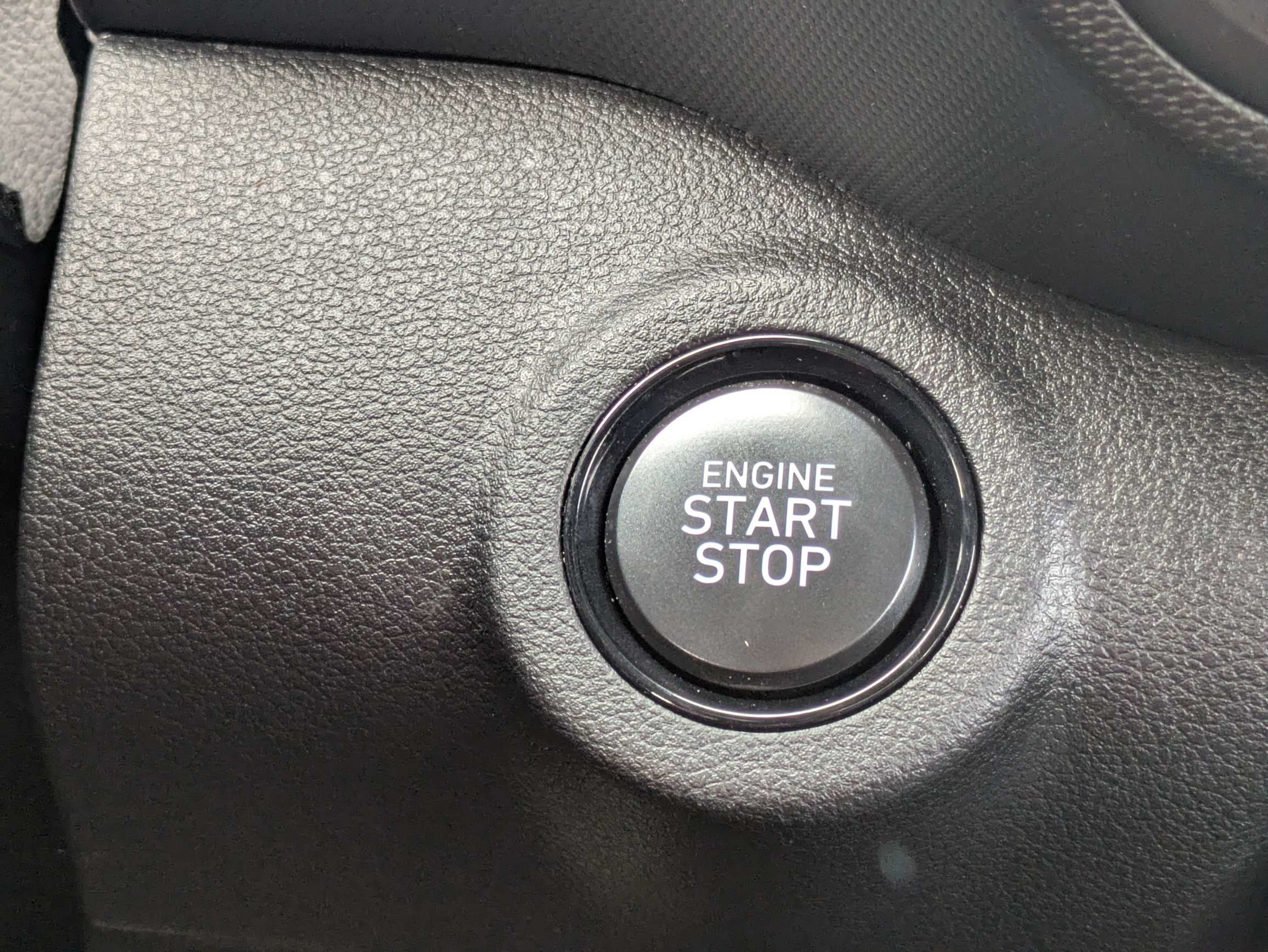 Used 2026 Hyundai Venue SEL FWD image 25