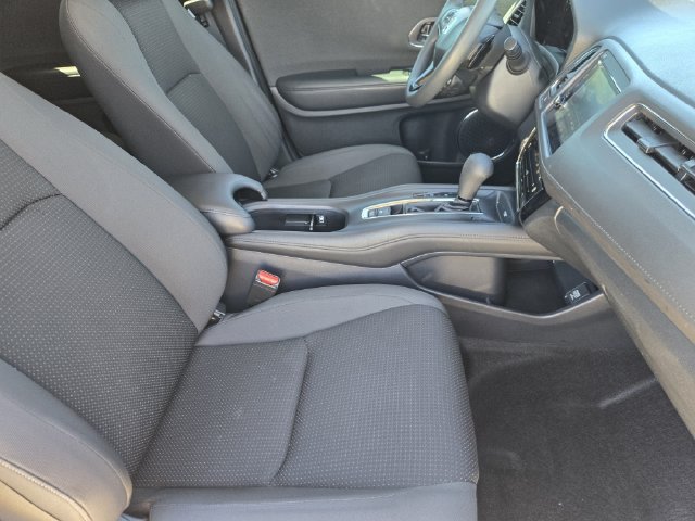 Used 2019 Honda HR-V EX image 9