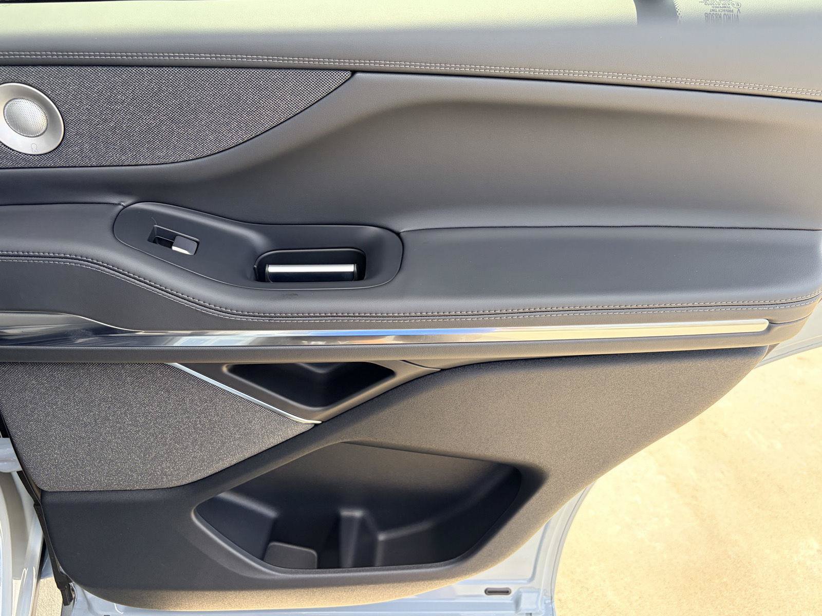 New 2027 Lincoln Navigator Reserve AWD/4WD image 40