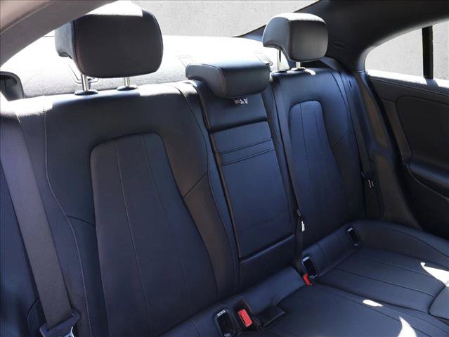 Used 2021 Mercedes-Benz CLA 250 image 27
