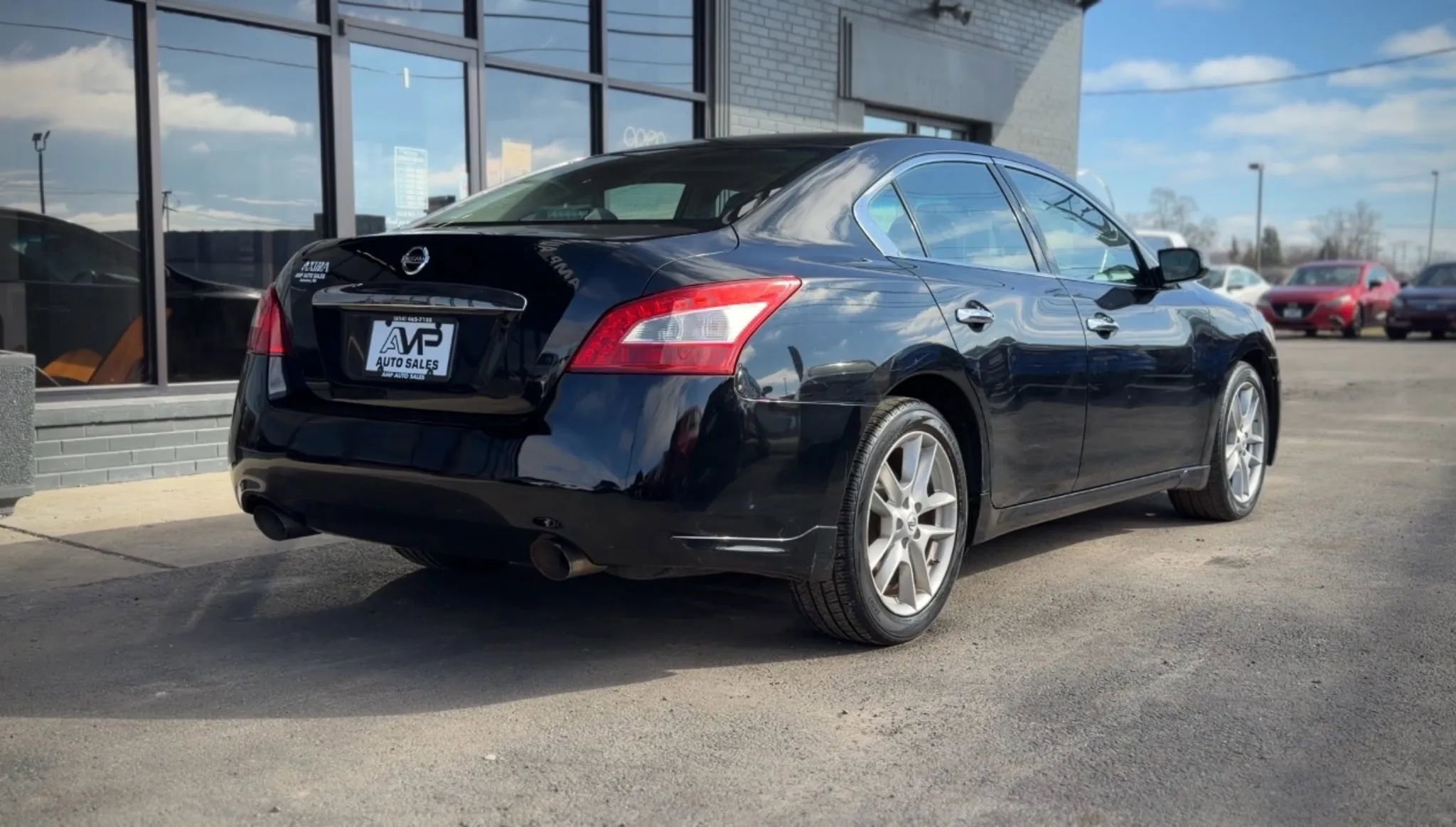 Used 2010 Nissan Maxima 3.5 S FWD image 2