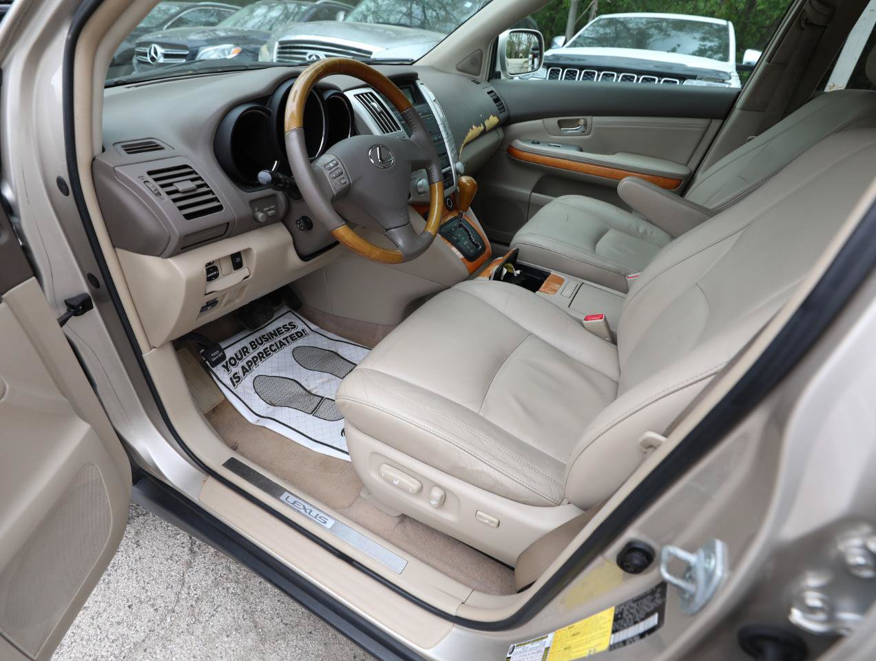 Used 2006 Lexus RX 330 AWD image 16