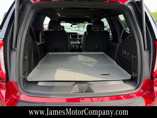 Used 2024 GMC Yukon Denali AWD/4WD image 17