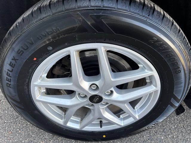 Certified 2024 Ford Edge SEL w/ Convenience Package AWD/4WD image 12