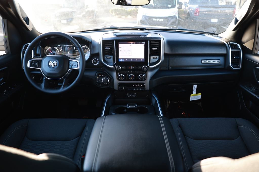 New 2026 RAM 1500 4x4 Crew Cab image 25