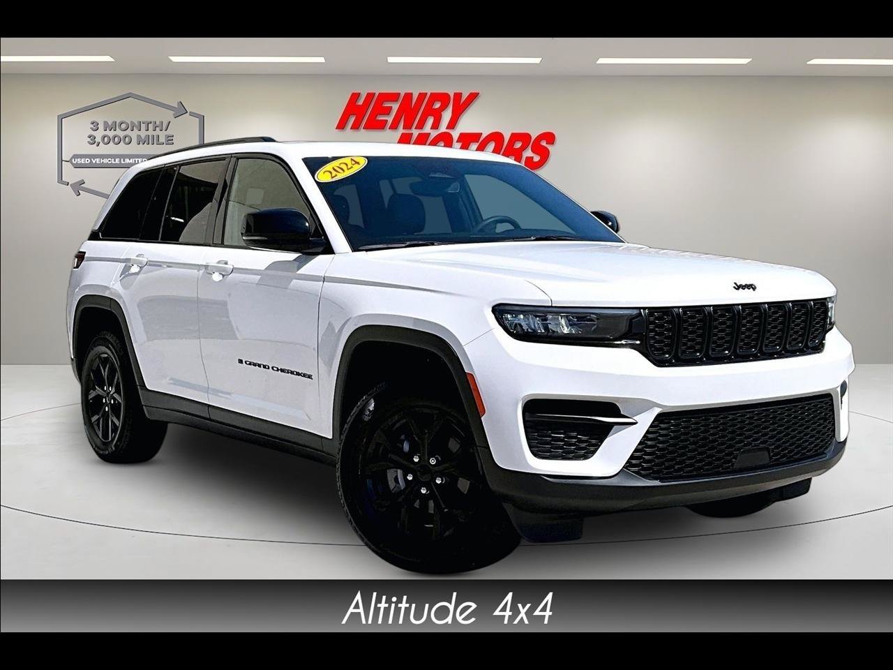 Used 2024 Jeep Grand Cherokee Altitude