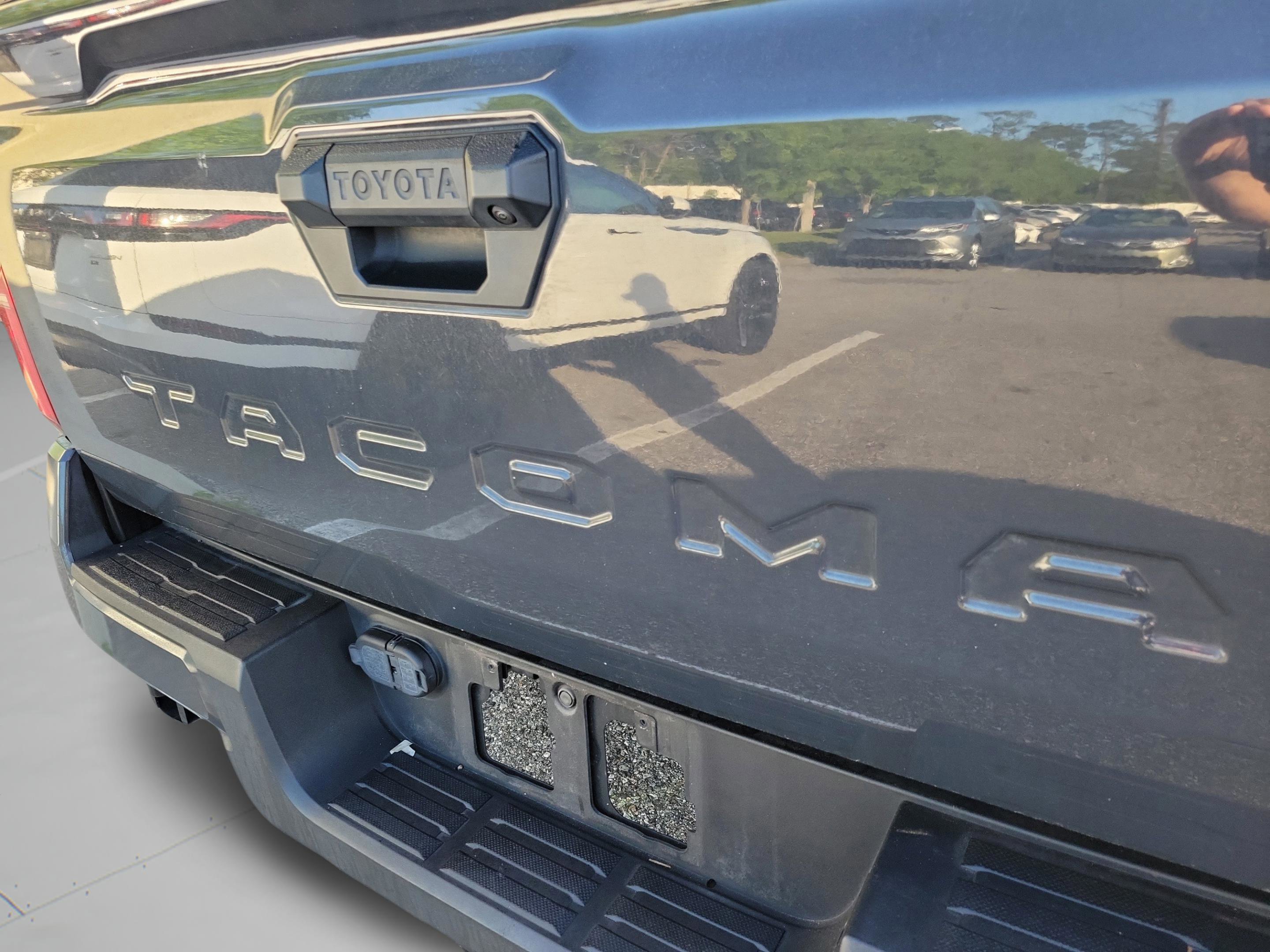 Used 2024 Toyota Tacoma SR5 image 20