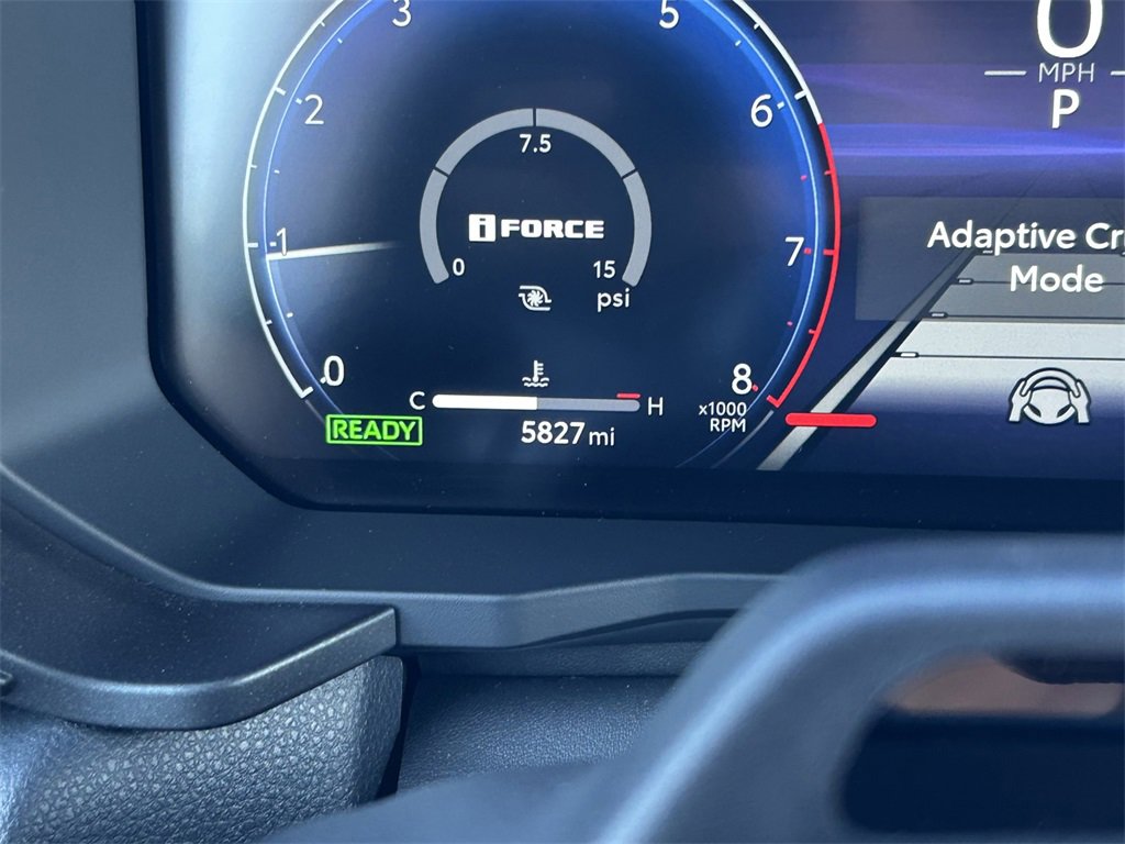 Used 2025 Toyota Land Cruiser image 46