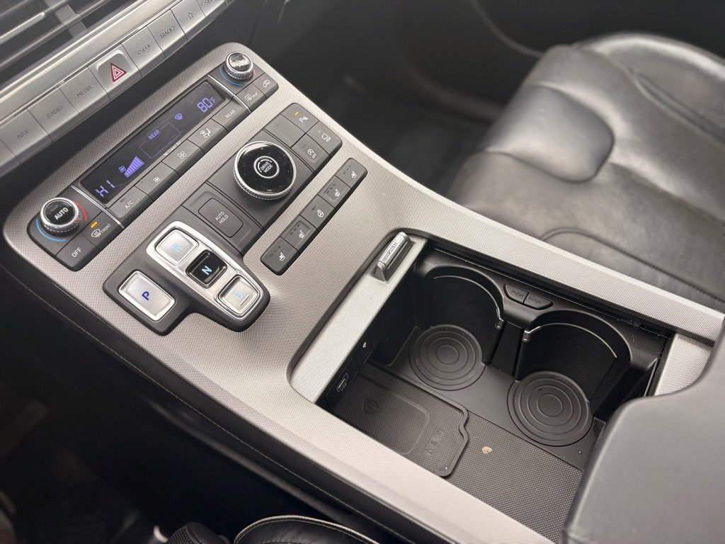 Used 2021 Hyundai Palisade Limited image 22