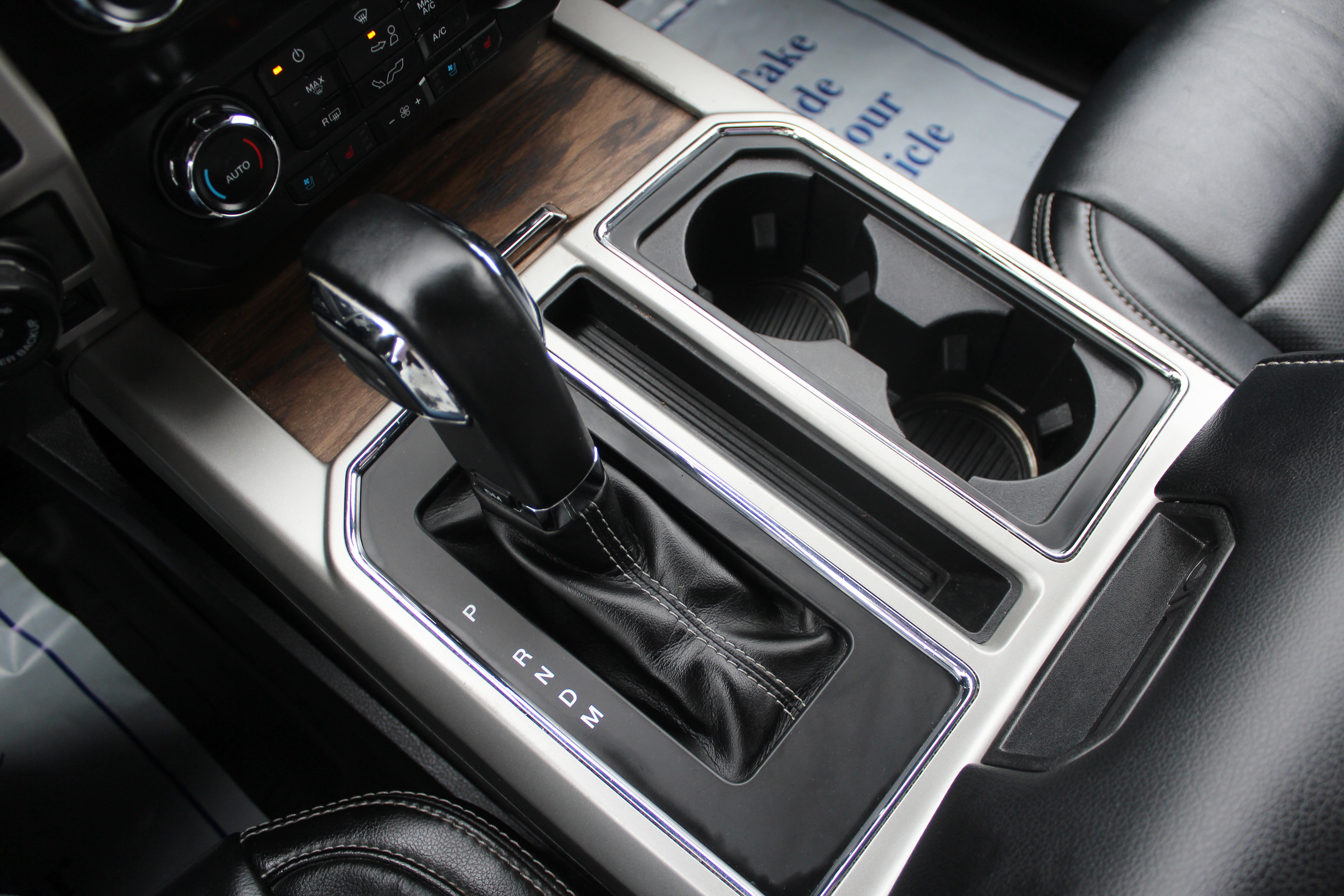 Used 2020 Ford F150 Lariat image 37