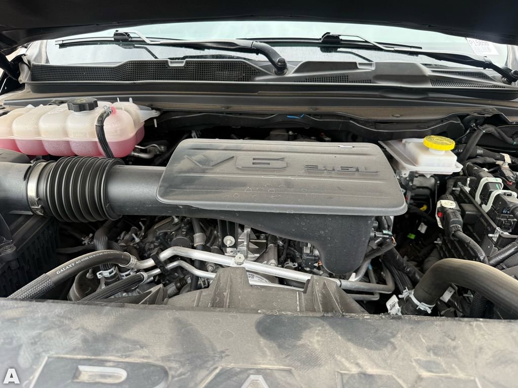 Used 2025 RAM 1500 Tradesman w/ Night Edition AWD/4WD image 31