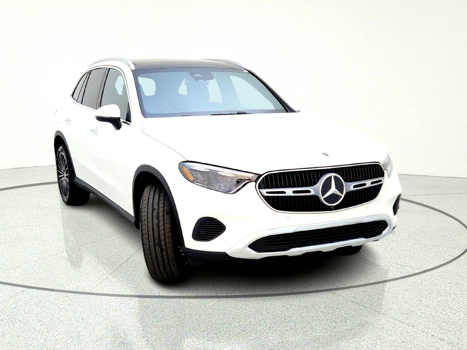 New 2026 Mercedes-Benz GLC 300 image 4