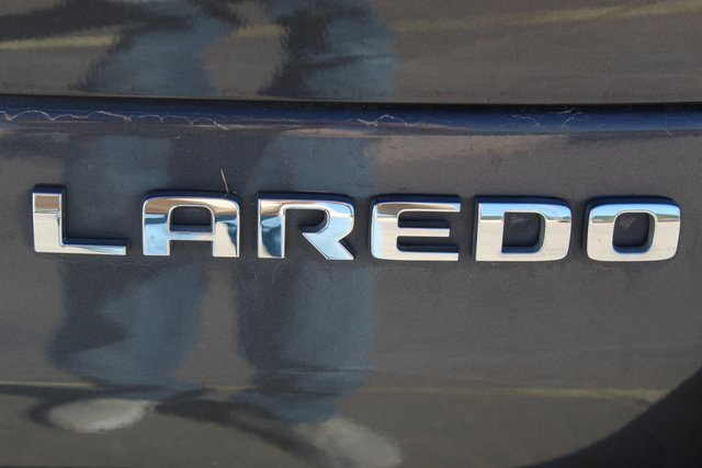 Used 2023 Jeep Grand Cherokee L Laredo image 22