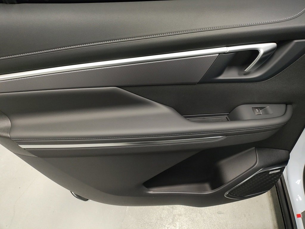 New 2026 Buick Enclave Sport Touring w/ Power Package image 28