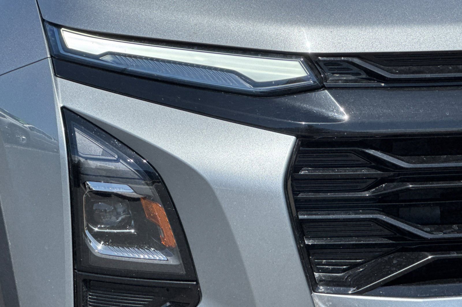 Used 2025 Chevrolet Equinox RS AWD/4WD image 43