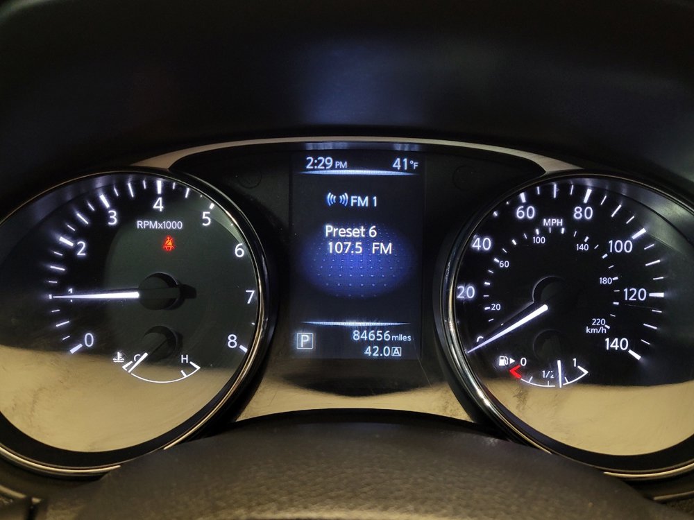 Used 2016 Nissan Rogue S w/ Appearance Package image 23