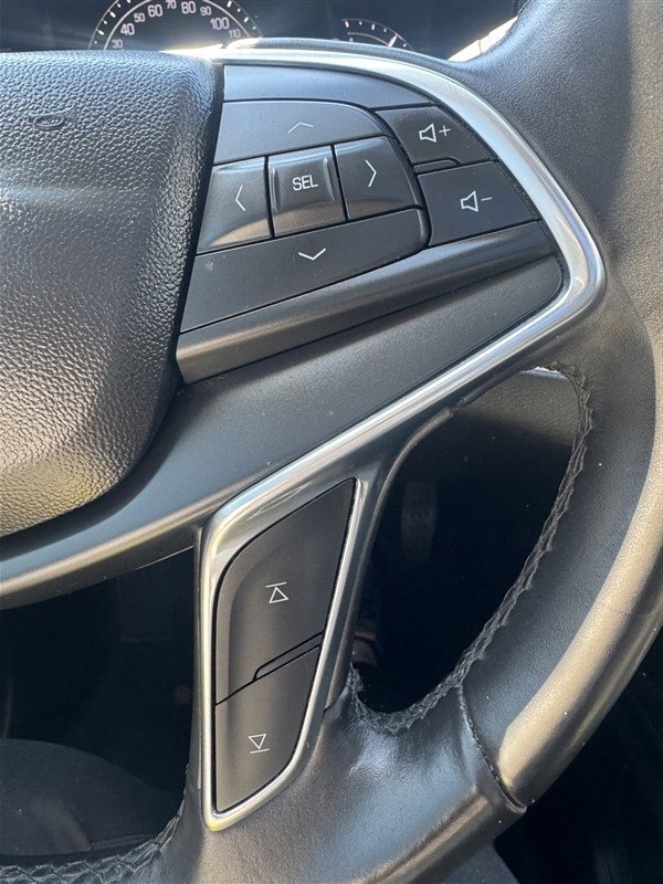 Used 2018 Cadillac XT5 Premium Luxury image 25