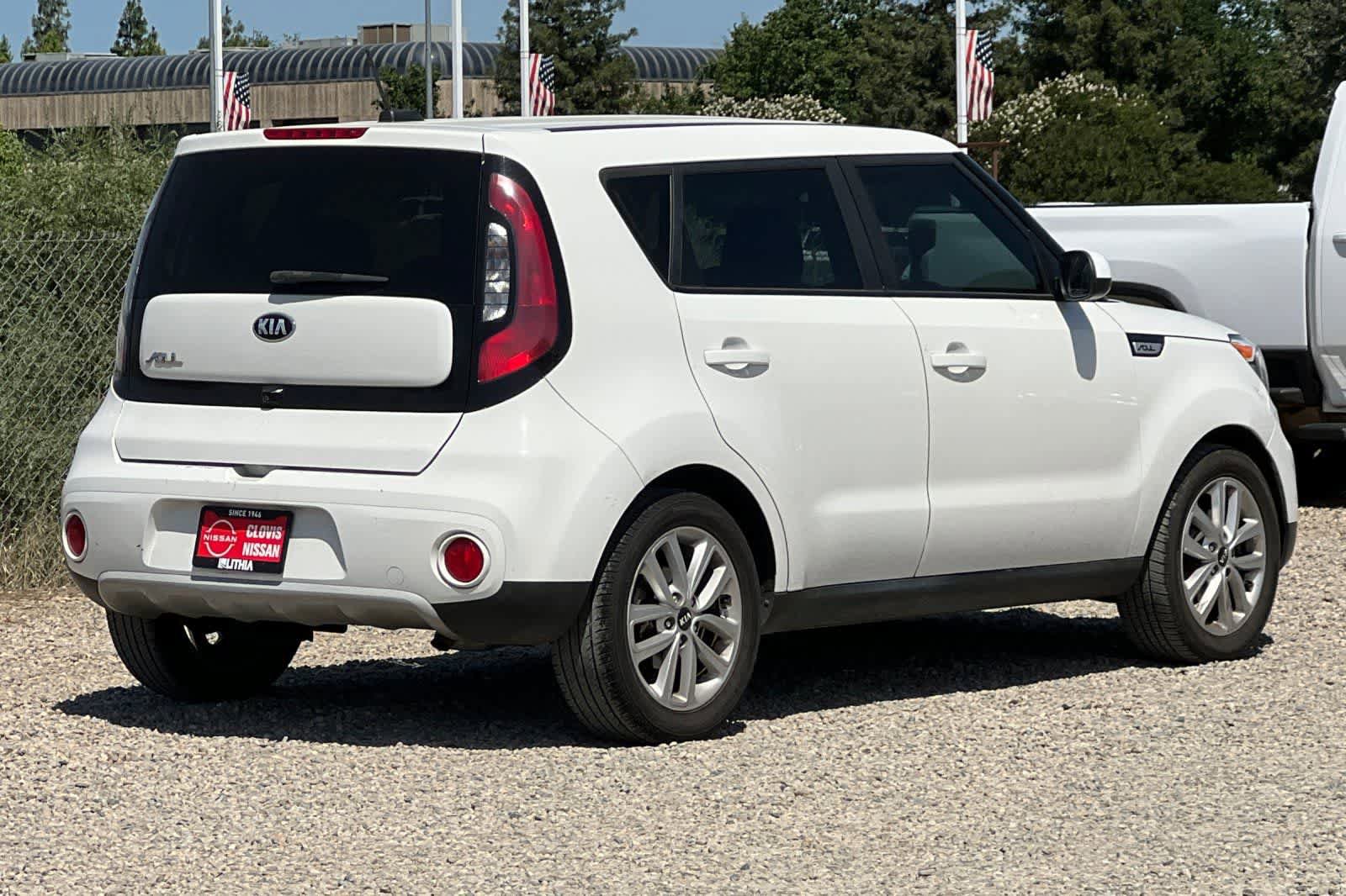 Used 2019 Kia Soul + FWD image 3