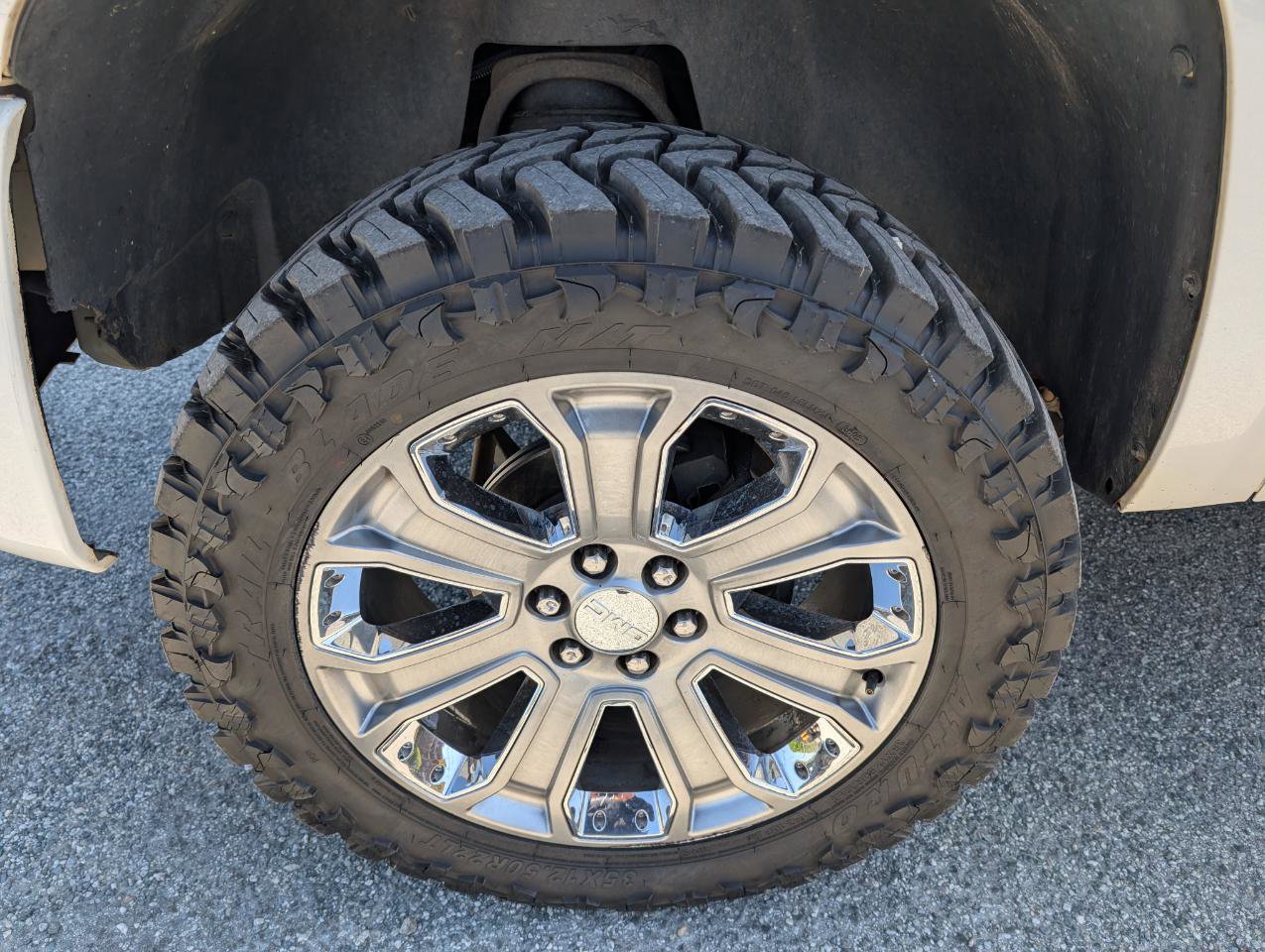 Used 2013 Chevrolet Silverado 1500 LT image 12