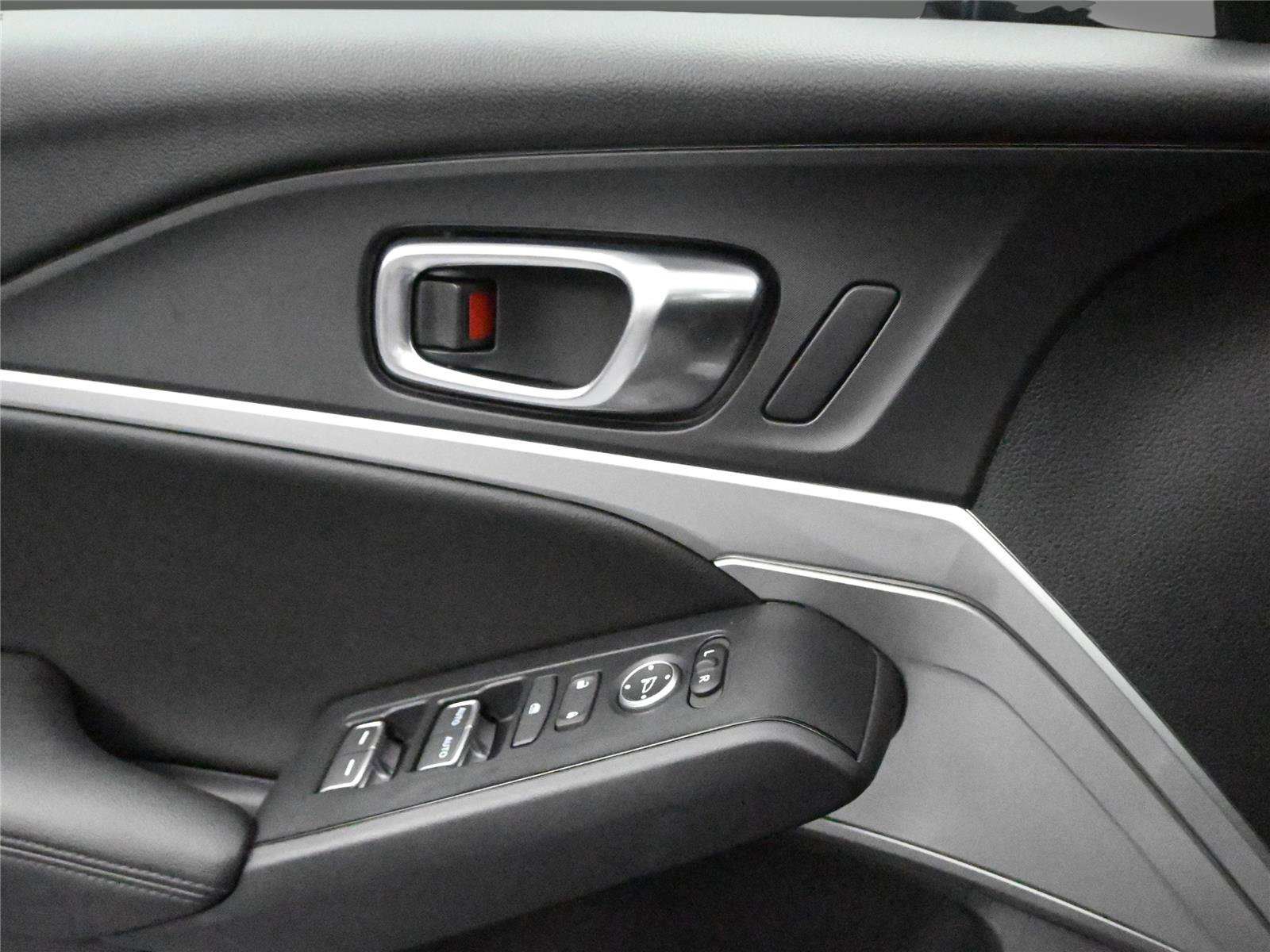 Certified 2025 Acura Integra image 6