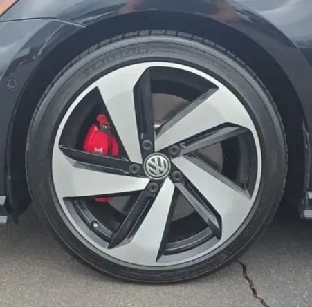 Used 2019 Volkswagen GTI Autobahn FWD image 46