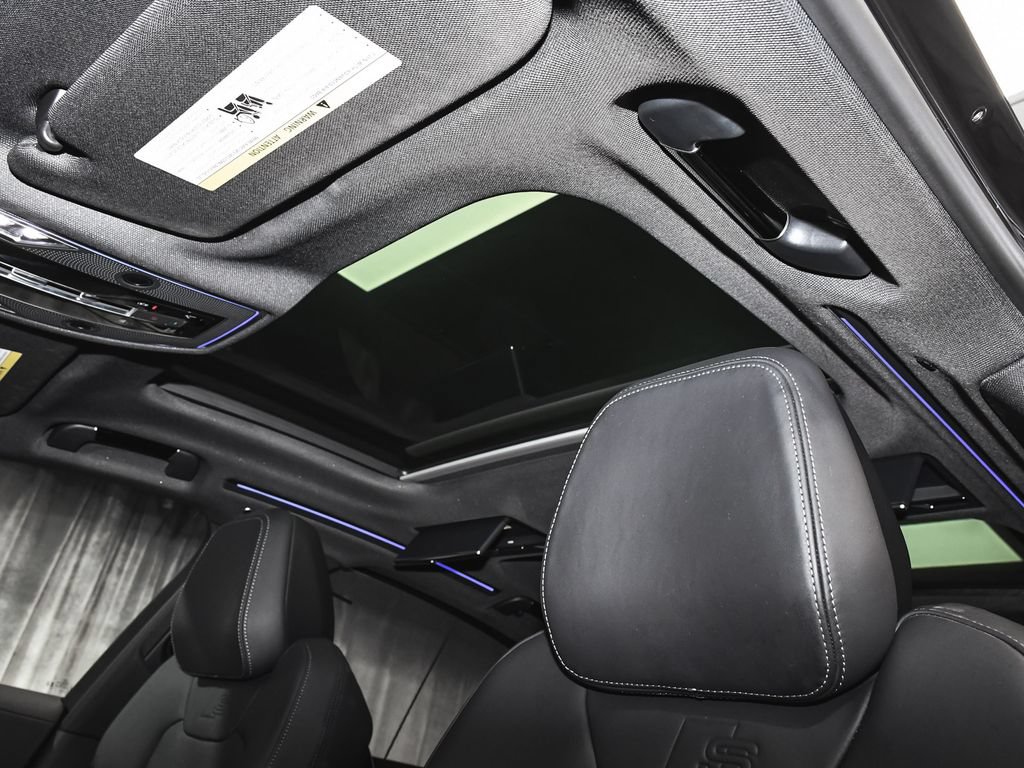 Used 2023 Audi S8 w/ S8 Executive Package AWD/4WD image 56