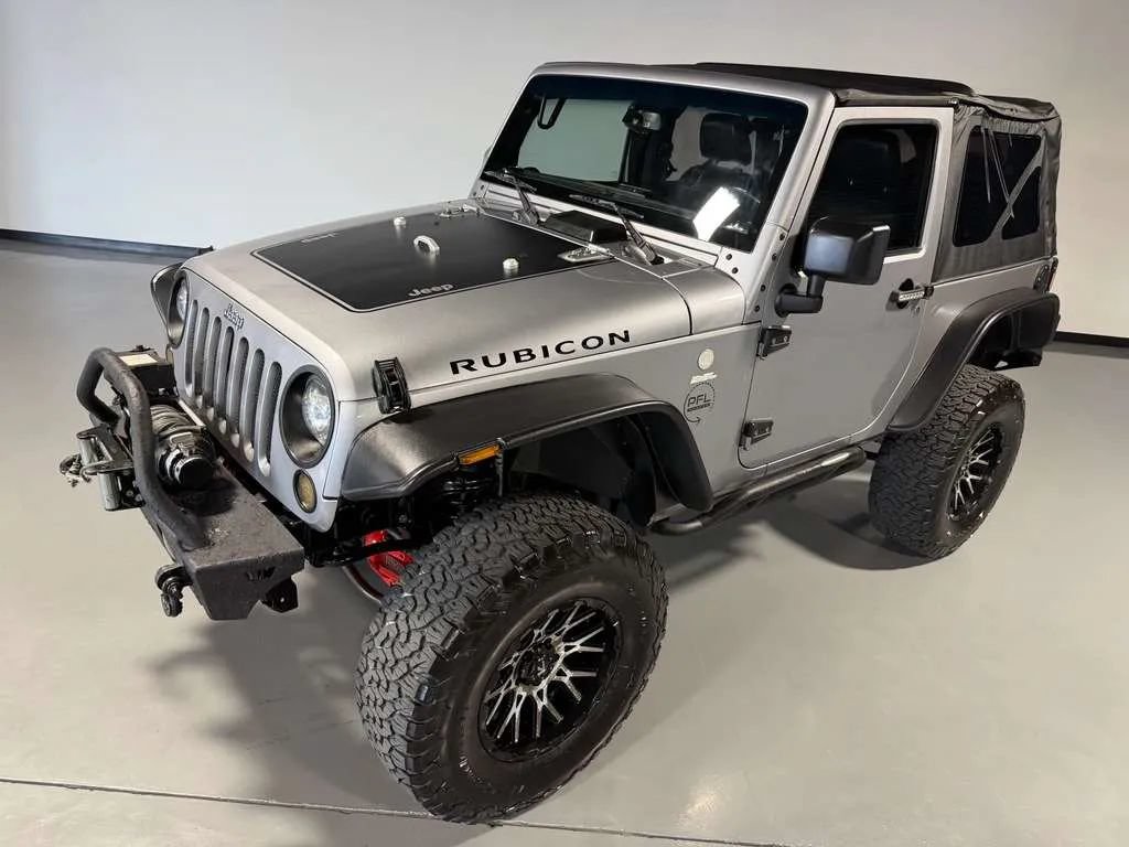 Used 2015 Jeep Wrangler Rubicon w/ Power Convenience Group AWD/4WD image 36