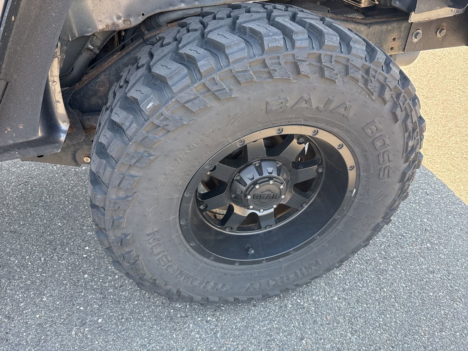 Used 2016 Jeep Wrangler Unlimited Sport w/ Connectivity Group image 12