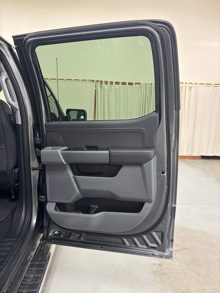 Used 2025 Ford F150 XLT w/ Equipment Group 301A Standard image 30