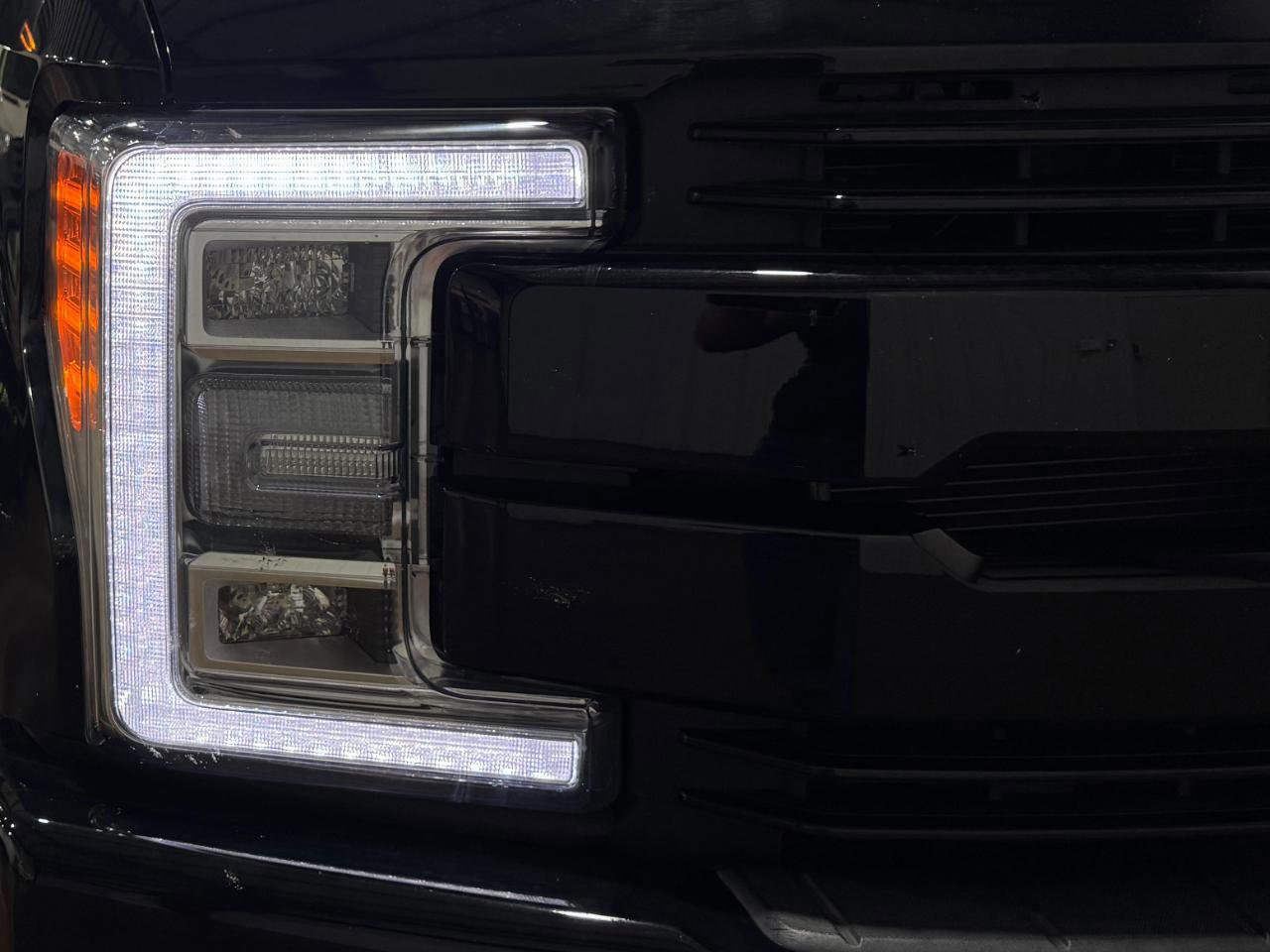 Used 2018 Ford F350 XLT w/ XLT Premium Package AWD/4WD image 45