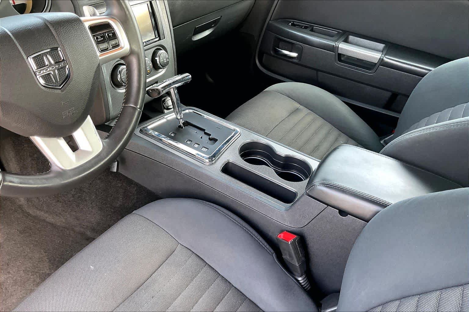 Used 2014 Dodge Challenger R/T w/ Blacktop Package RWD image 13
