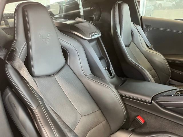 Used 2024 Chevrolet Corvette Stingray Preferred Cpe w/ Z51 Performance Package RWD image 22