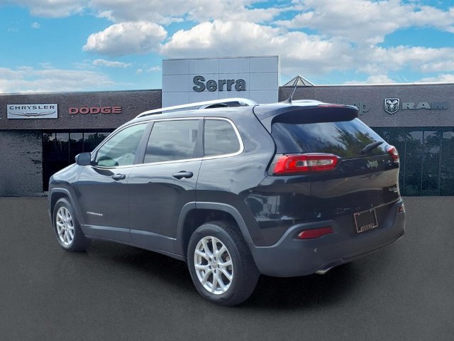 Used 2015 Jeep Cherokee Latitude w/ Cold Weather Group FWD image 5