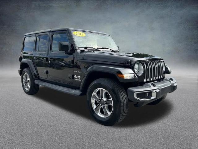 Certified 2018 Jeep Wrangler Unlimited Sahara AWD/4WD image 4