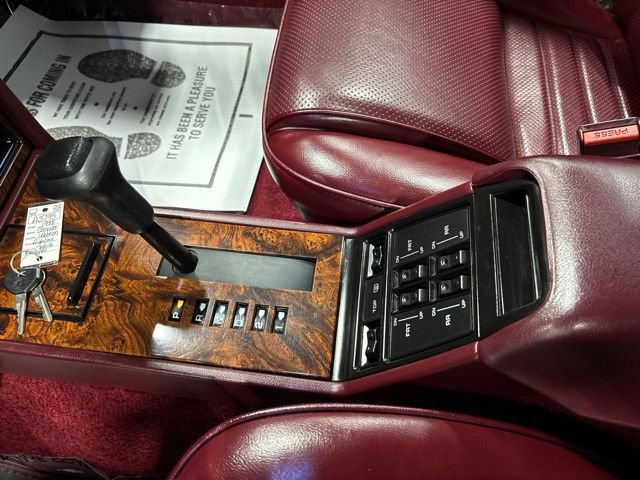 Used 1988 Chrysler LeBaron Convertible FWD image 17