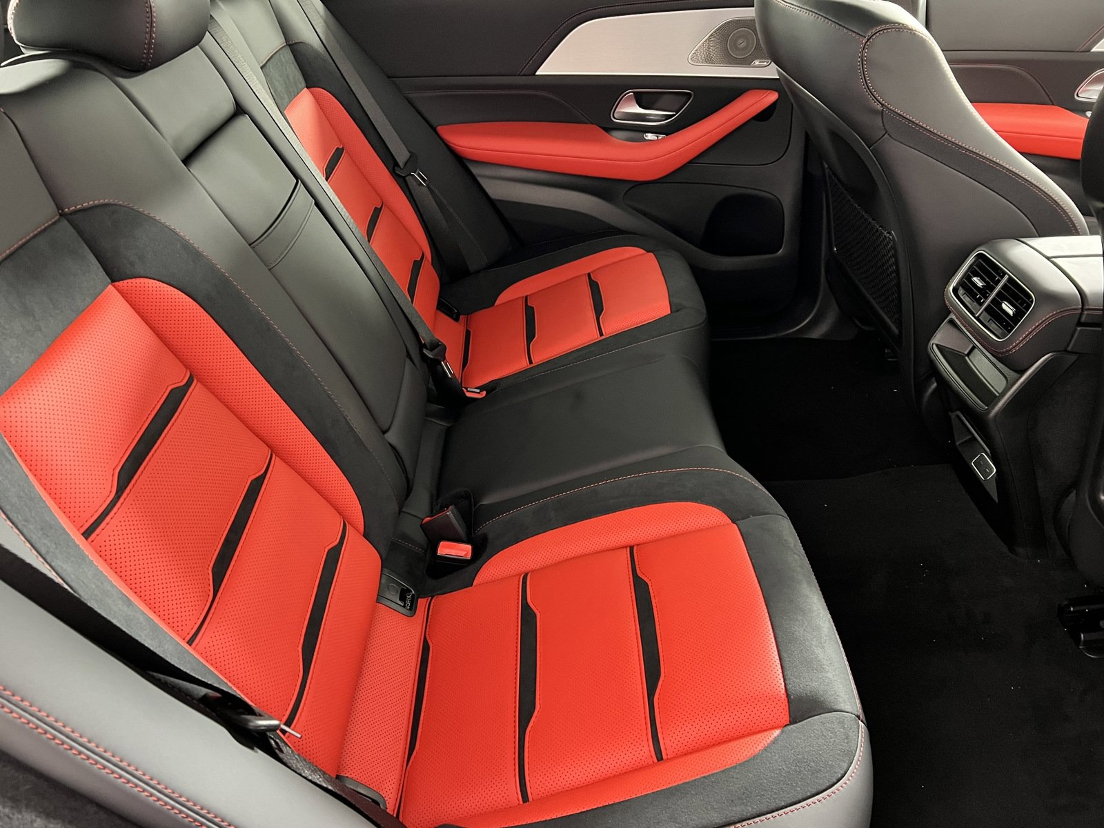 Used 2025 Mercedes-Benz GLE 63 AMG S image 24