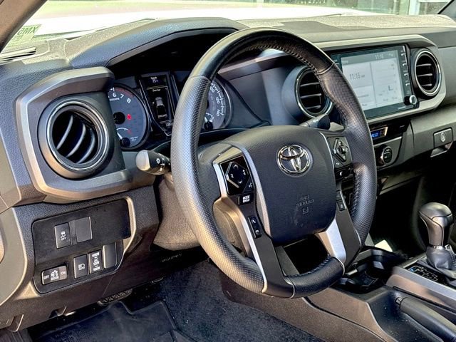 Used 2023 Toyota Tacoma TRD Off-Road image 13