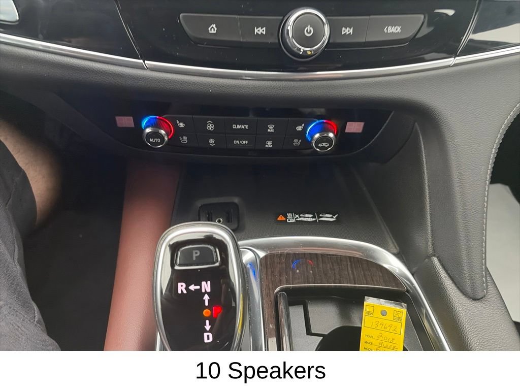 Used 2018 Buick Enclave Avenir w/ Avenir Technology Package AWD/4WD image 23
