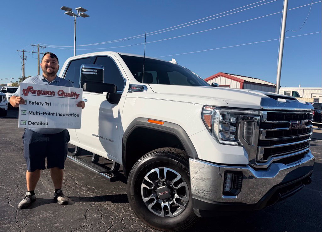 Used 2021 GMC Sierra 2500 SLT w/ X31 Off-Road Package AWD/4WD image 1