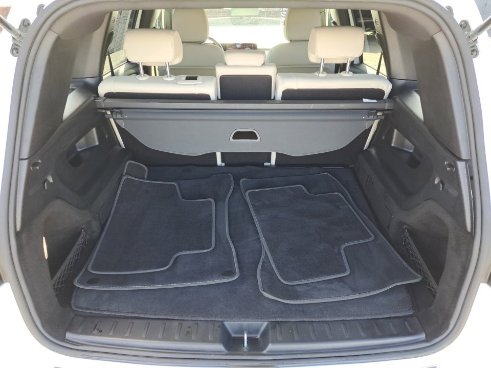 Used 2022 Mercedes-Benz GLB 250 4MATIC image 29