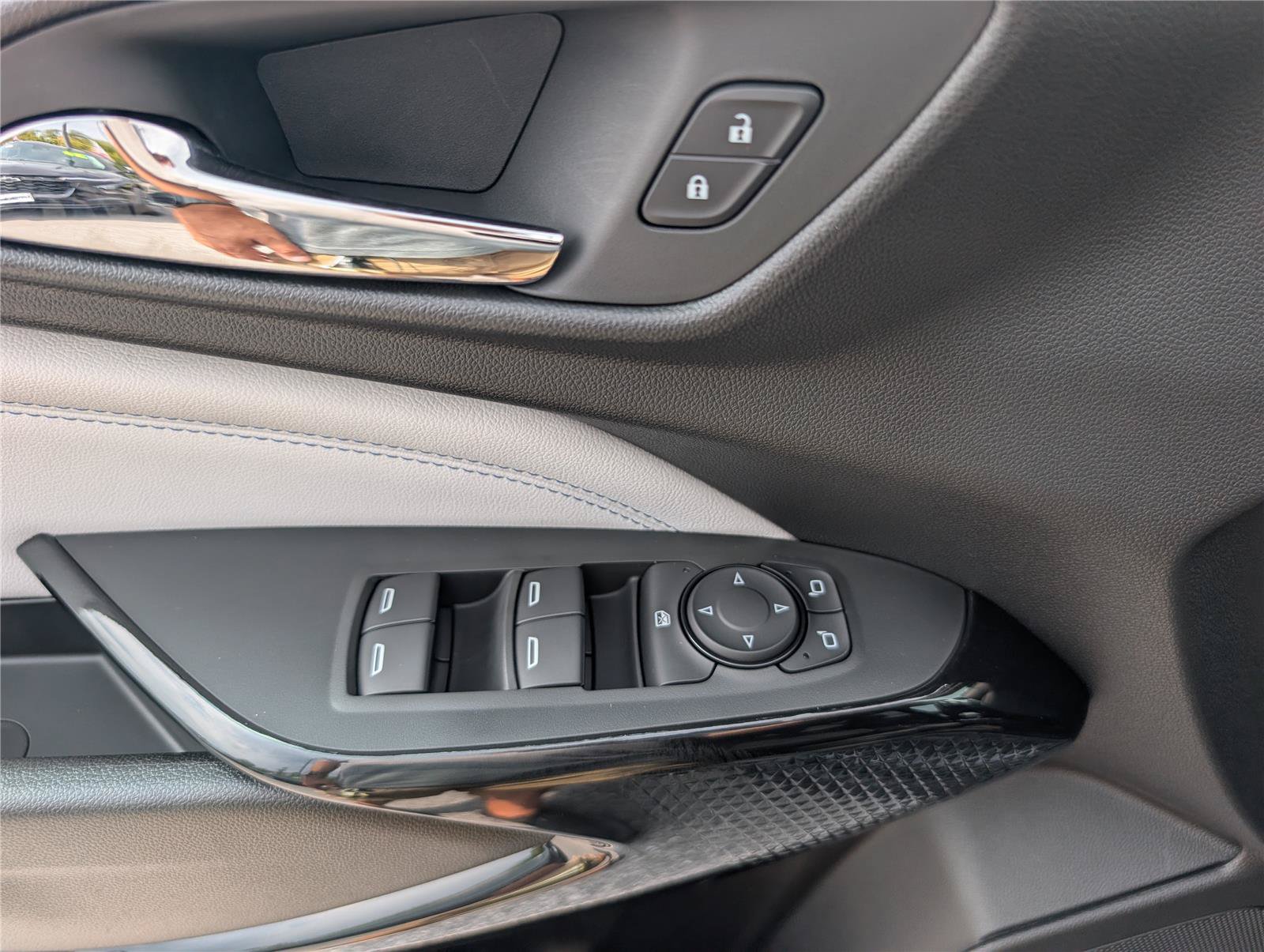 New 2026 Chevrolet Trax LT FWD image 15