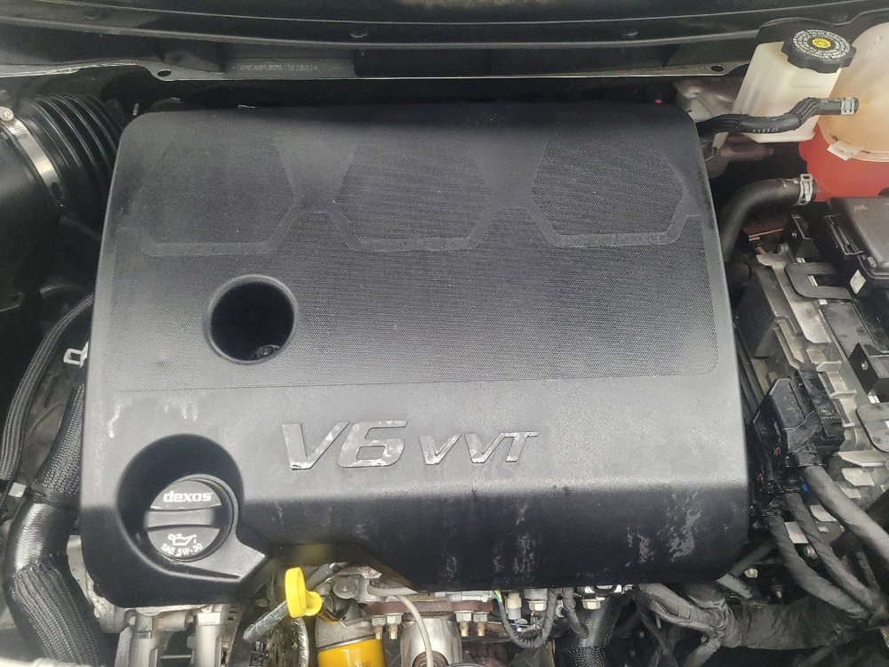 Used 2022 Chevrolet Traverse LT image 30