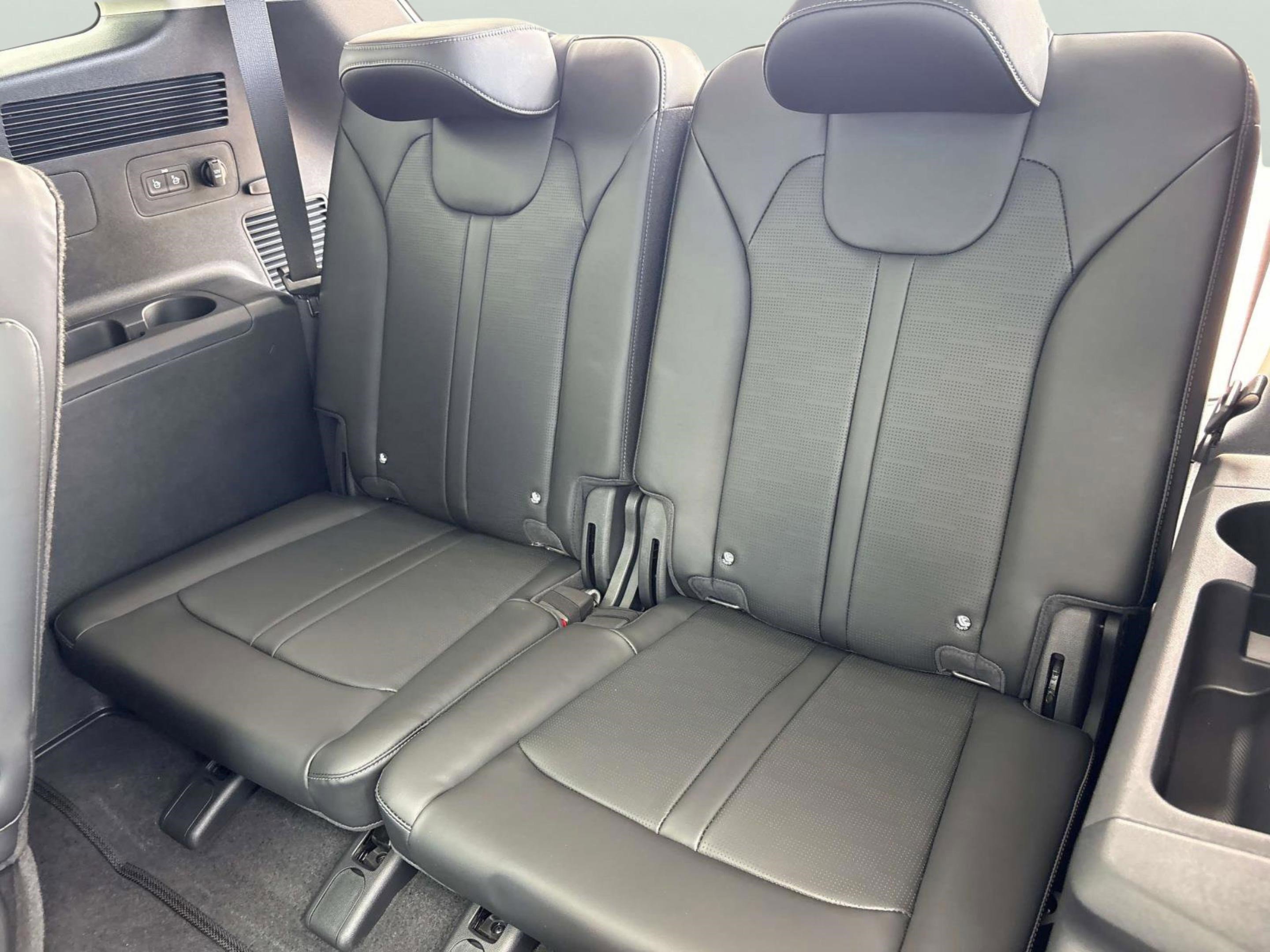 New 2025 Kia Sorento EX w/ Panoramic Sunroof Package image 21