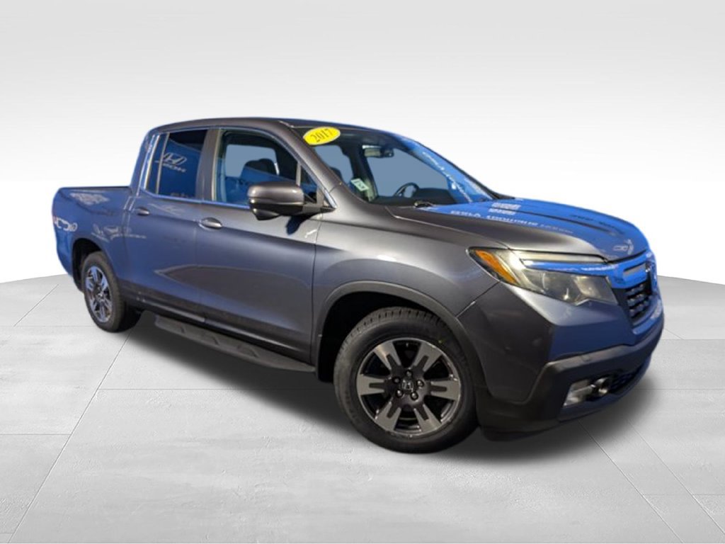 Certified 2017 Honda Ridgeline RTL-T image 2