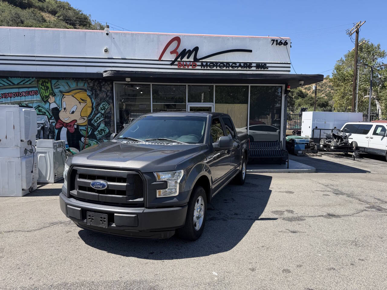 Used 2016 Ford F150 XL w/ Equipment Group 101A Mid RWD image 1