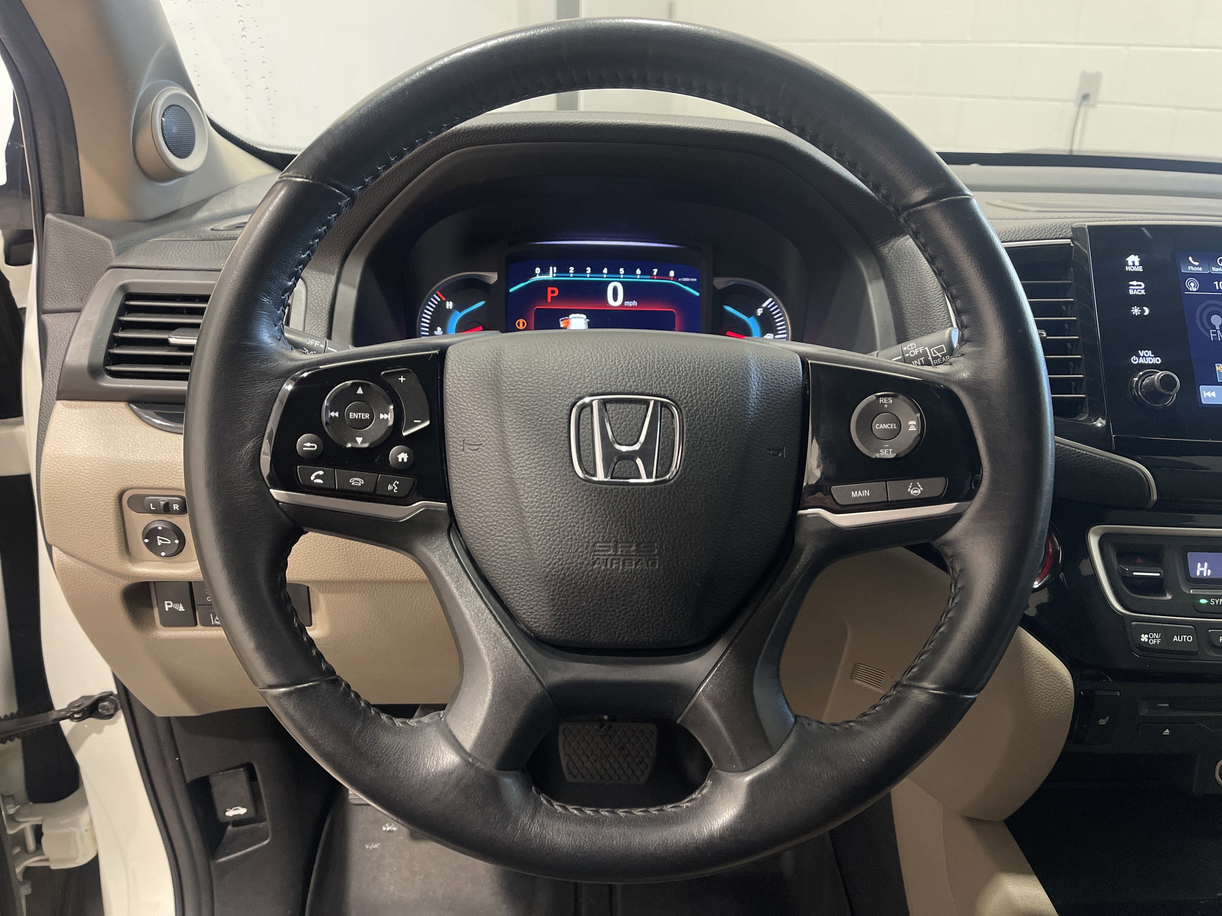 Certified 2019 Honda Pilot Touring image 17