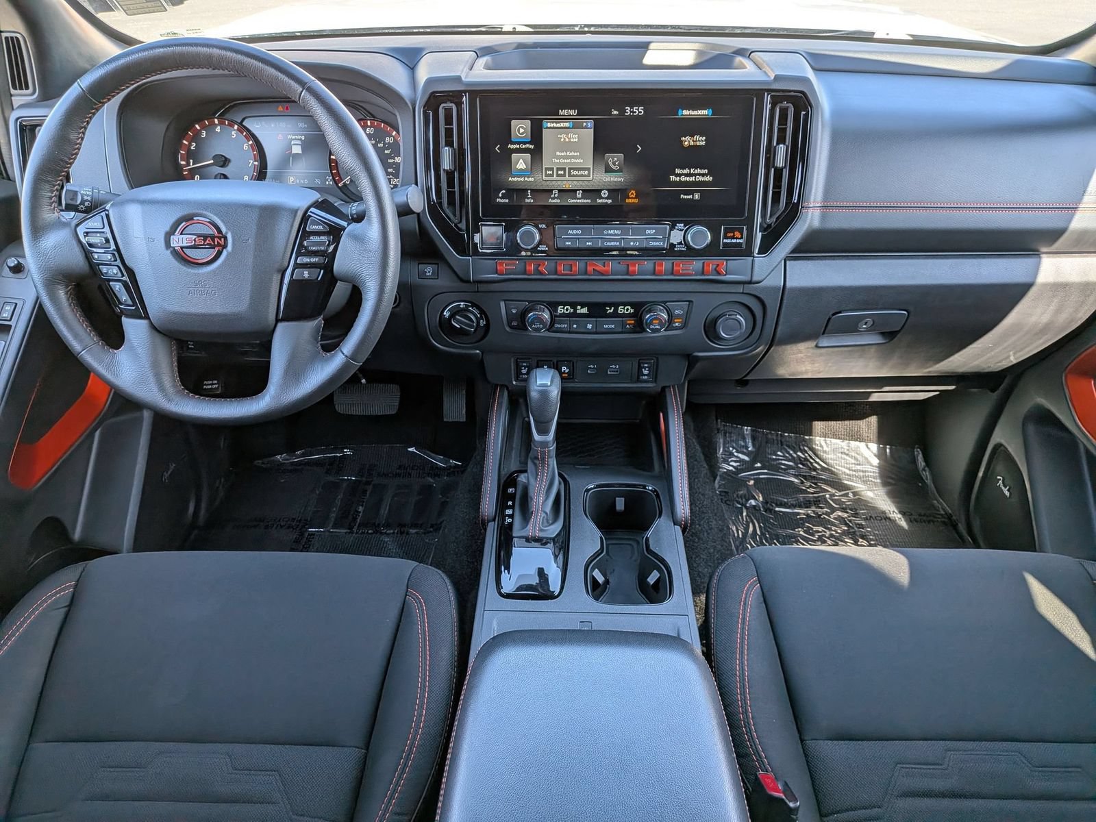Used 2025 Nissan Frontier PRO-4X w/ Pro Convenience Package AWD/4WD image 24
