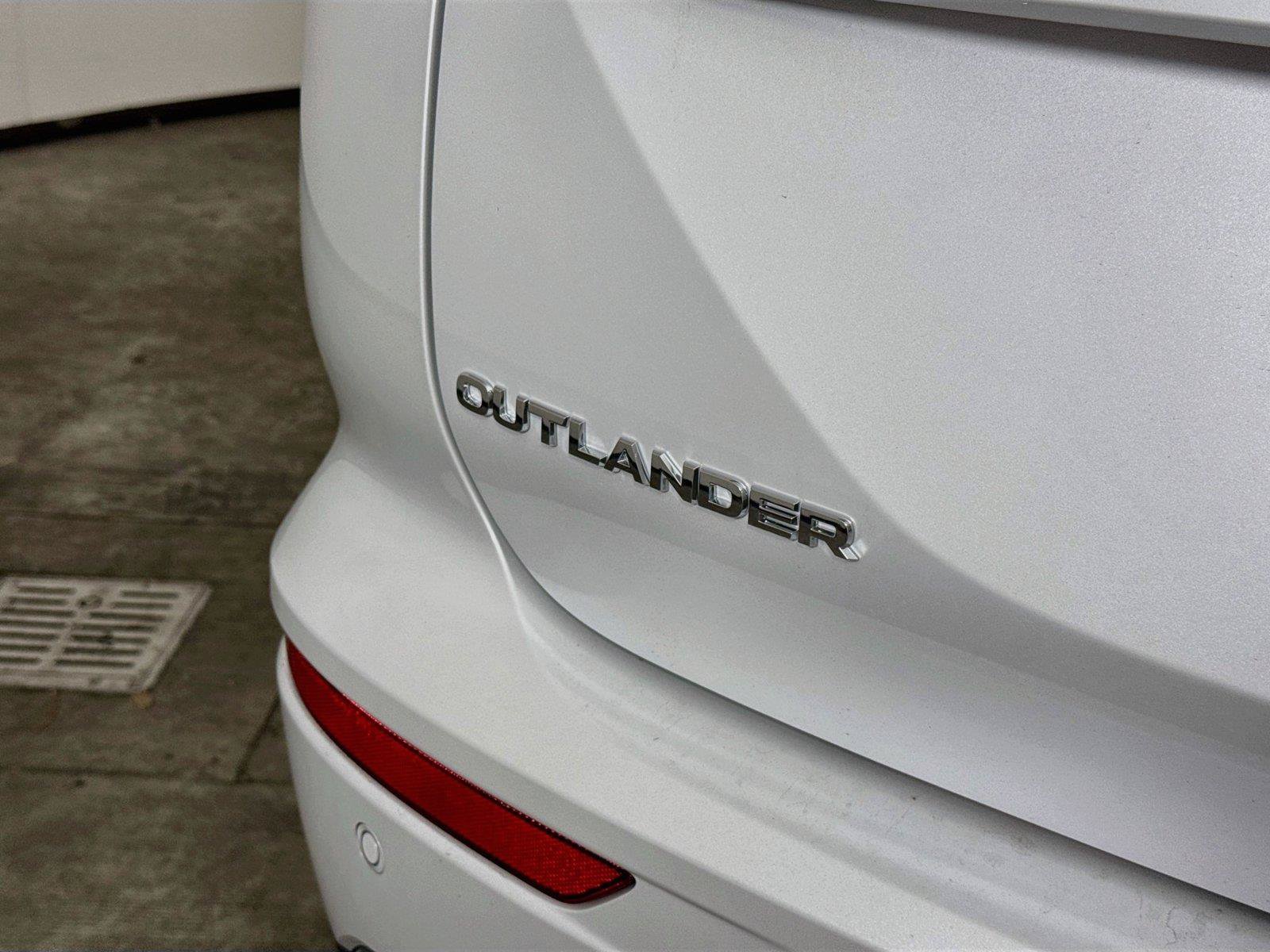 New 2026 Mitsubishi Outlander SE AWD/4WD image 34