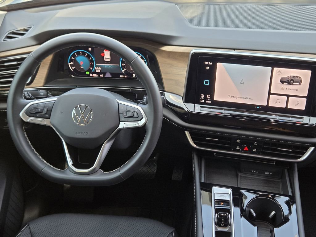 Used 2024 Volkswagen Atlas SE image 28