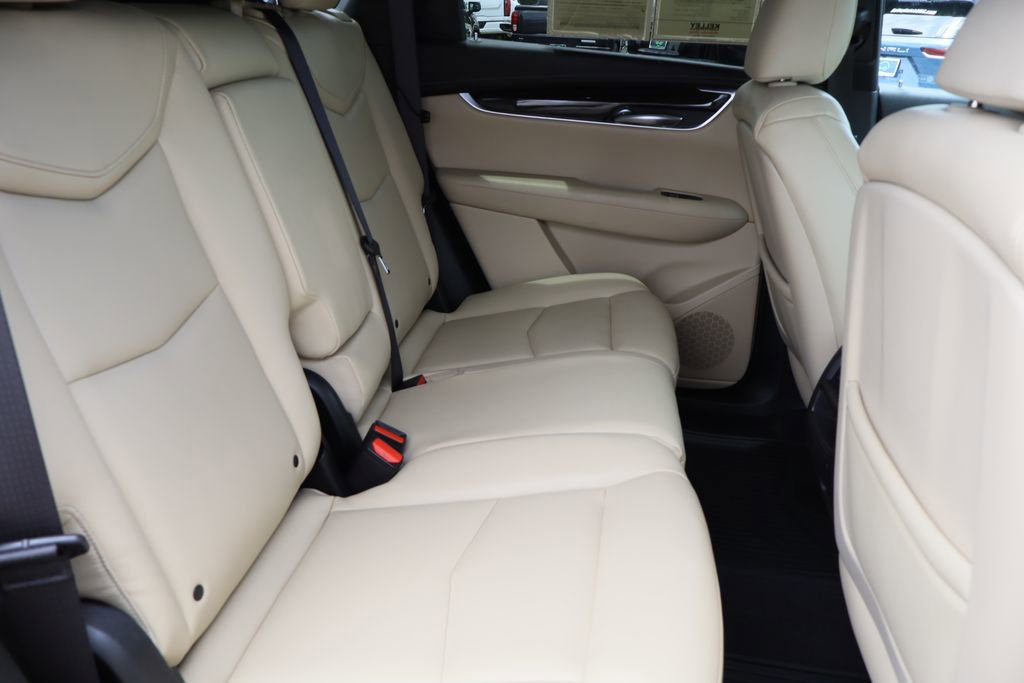 Used 2018 Cadillac XT5 FWD image 27